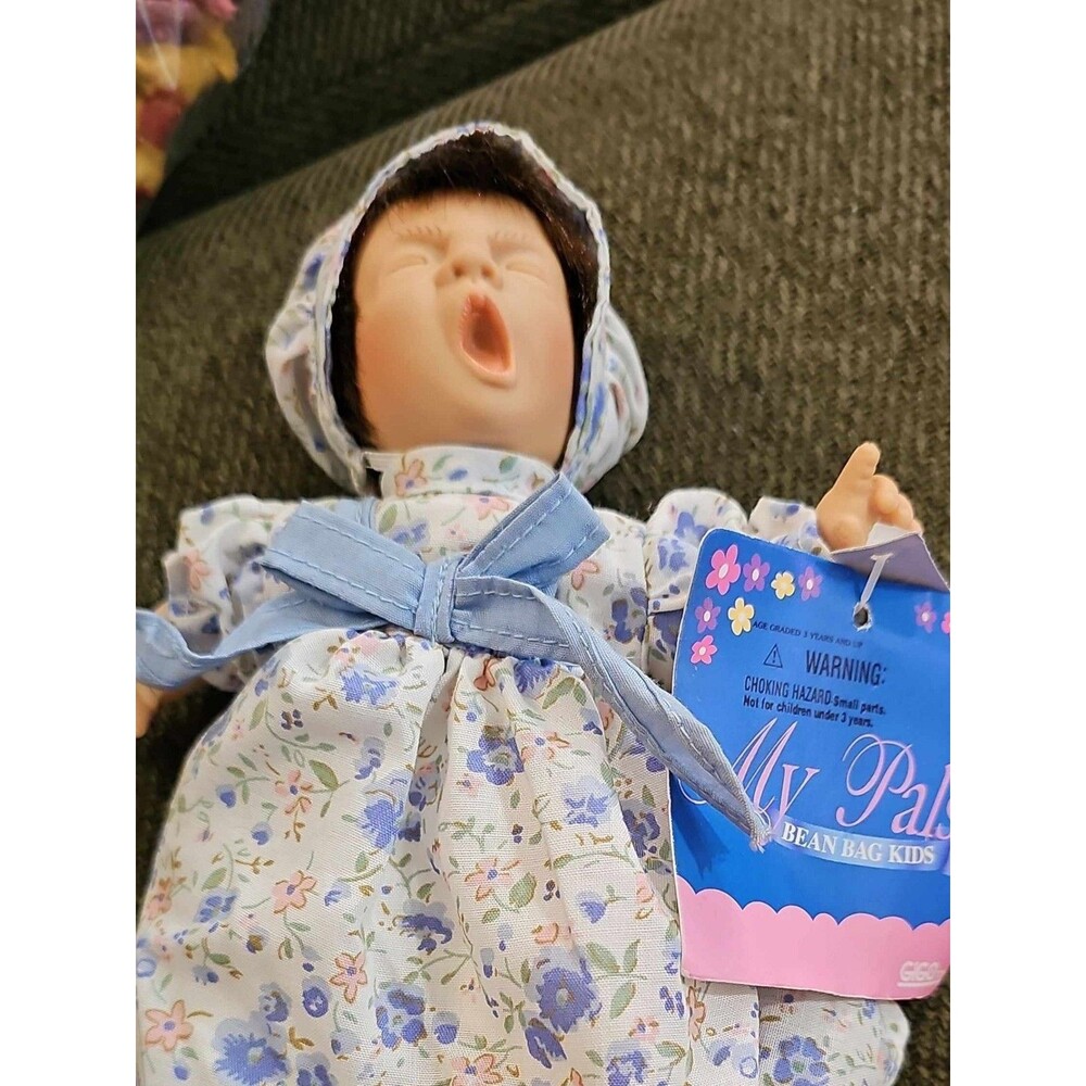 Vintage GIGO Toy My Pals Baby Doll 8" Bean Bag Body Girl Doll Brown Hair Used WT